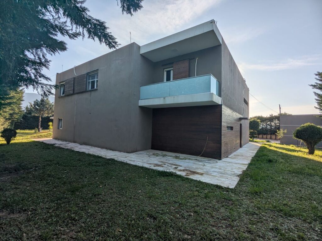 🏡 VILLA + LAND FOR SALE