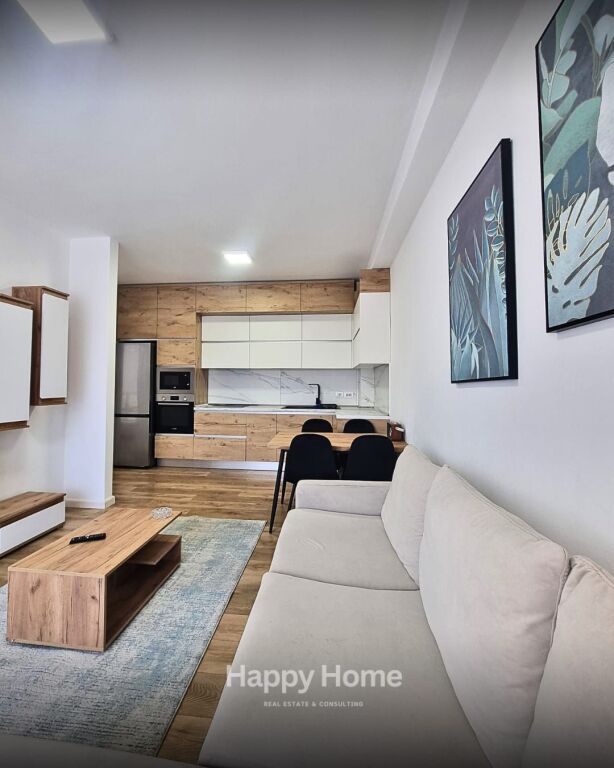 Jepet me qira  apartament 2+1+2  tek Ish Hopoteka Ndertim cilesor  