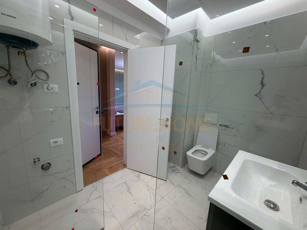 Affitto, Appartamento 1+1, Complesso E88, Laprakë