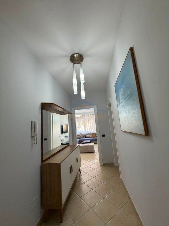 Qera , Apartament 2+1+2 , Qender , Tirane
