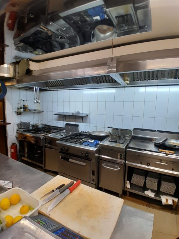 Shitje Biznesi Restorant Ne Bllok (ID BSHB191) Tirane.