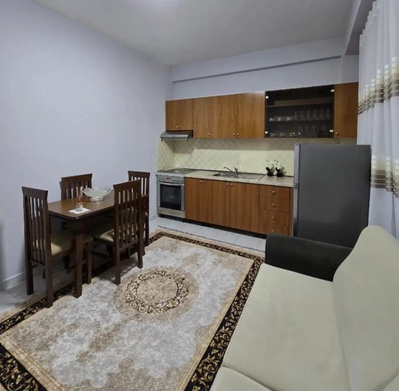🔻Jepet  me qera apartament  1+1🔺   📍Vasil Shanto afer Besnik Syka