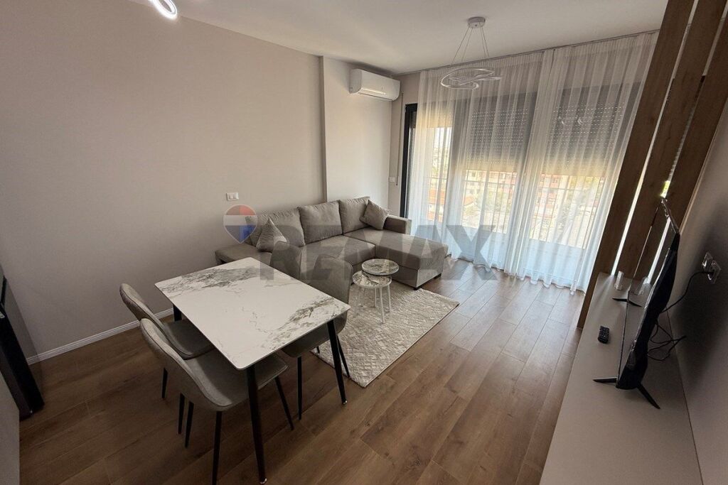 Apartament 2+1 me qera Don Bosko