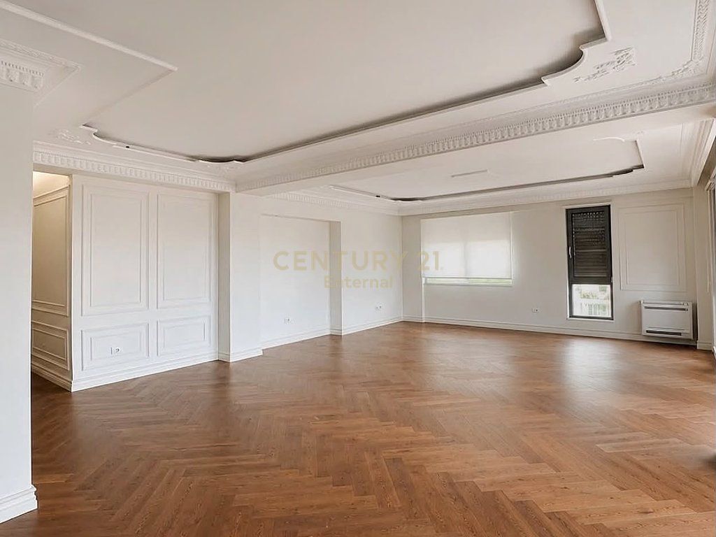 Apartment 200 m² for rent, suitable for offices, in Ish-Bllok. 24h administration, maximum security, super modern.