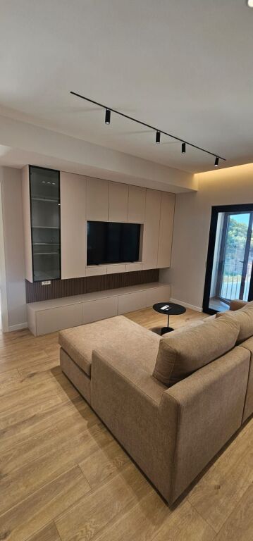 Apartment 2+1+2 with parking 📍 Kodra e Diellit 2