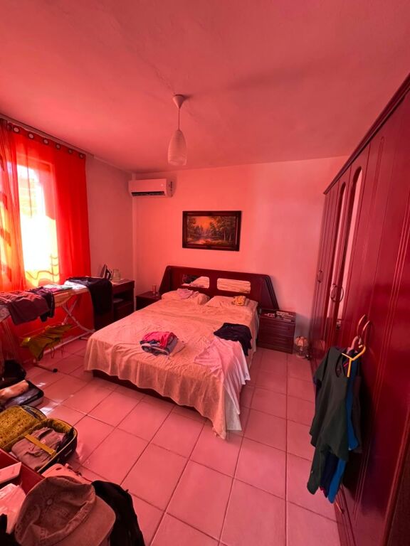 AFFITTASI CASA PRIVATA VICINO AL MATERNITÀ, DURRËS