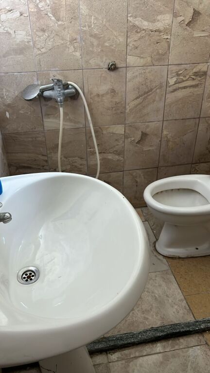 Studio Apartments for Rent – Former Bus Park !