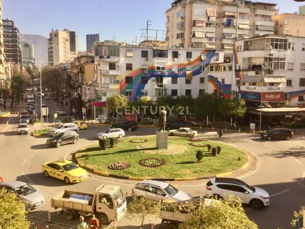 📍 Locale Commerciale in Affitto in Piazza Willson