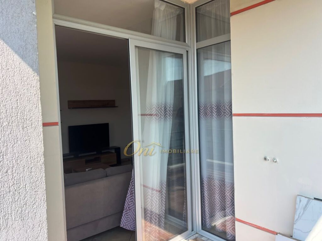 APARTAMENT PER QERA 1+1 PALLATI I BRIGADAVE RRUGA E ELBASANIT