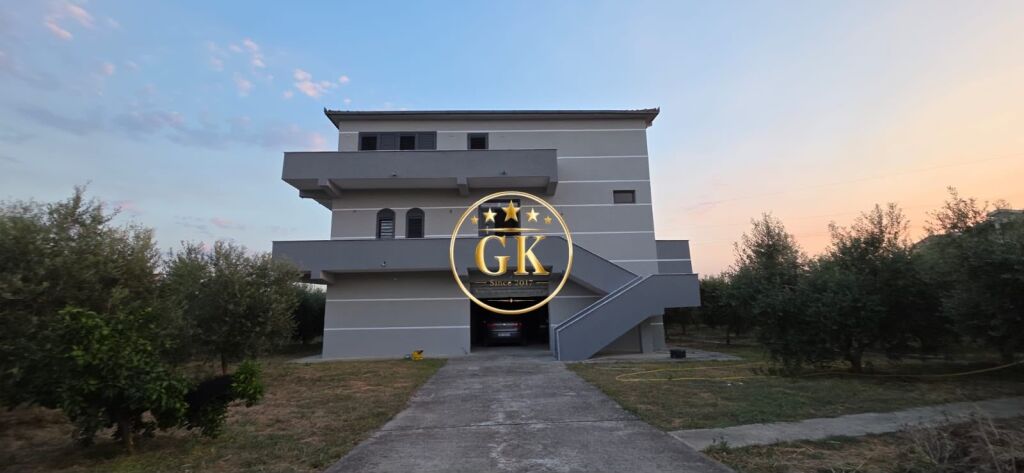 🏢✨ 3-STORY VILLA FOR SALE IN SHIJAK AREA✨🏢