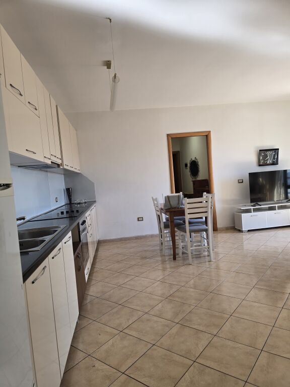 Apartment 2+1 for rent Zogu i Zi