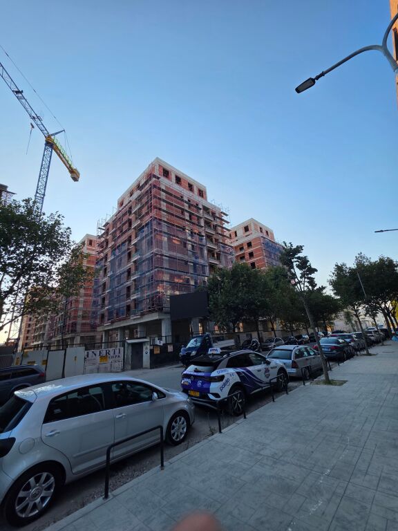 📍5 Maji Rezidenca Ajka Shitet Apartament 3+1+2