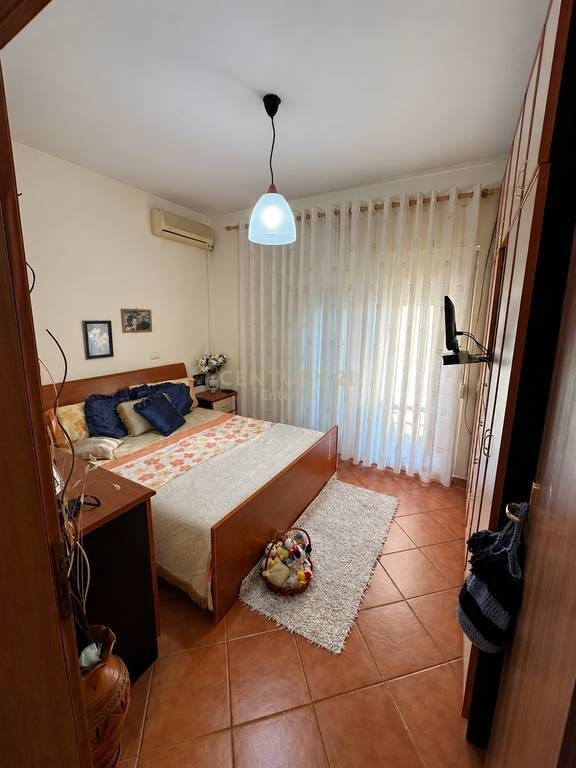 Xhamlliku - For sale 2+1 75m2 Apartment Building with Elevator 9th Floor Near SPAR
