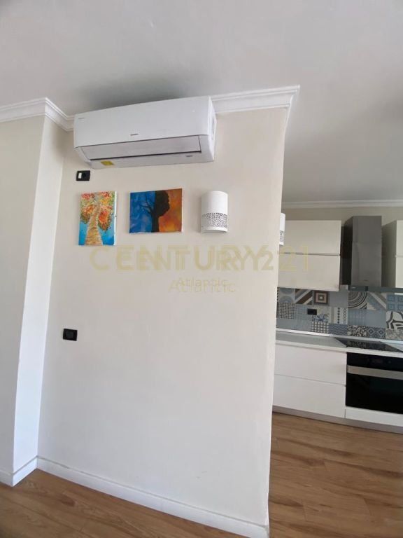 Duplex 2+1 me Pamje Deti me Qira – Rrota e Kuqe, Plazh, Durrës