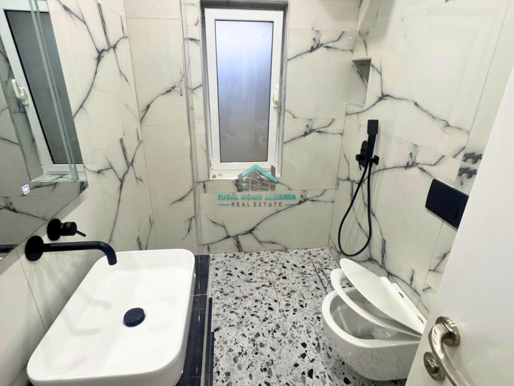 APARTMENT 1+1 + SHOP FOR SALE – ÇOLE, VLORË