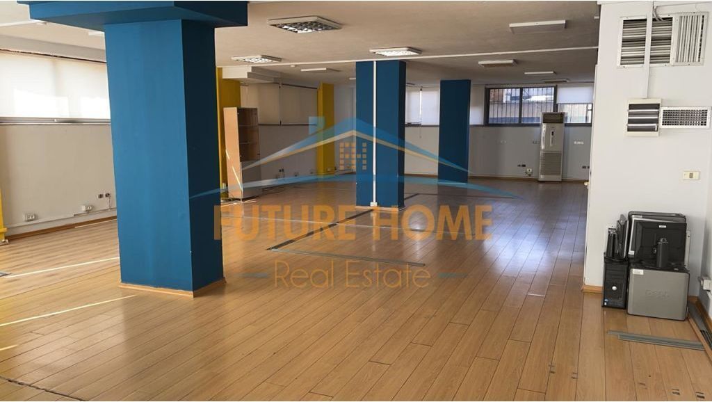 Rent, Business Premises, Zogu i Zi, Tirana.