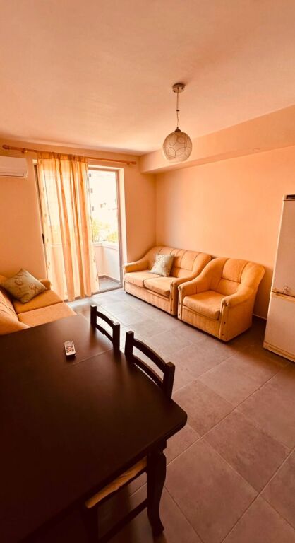 Apartament me qera 1+1 Shkolla e Bashkuar