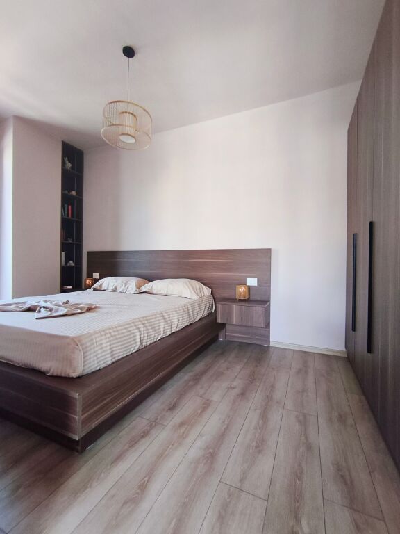 Appartamento 1+1 in Affitto a Golem – Centro, 270 m dal Mare