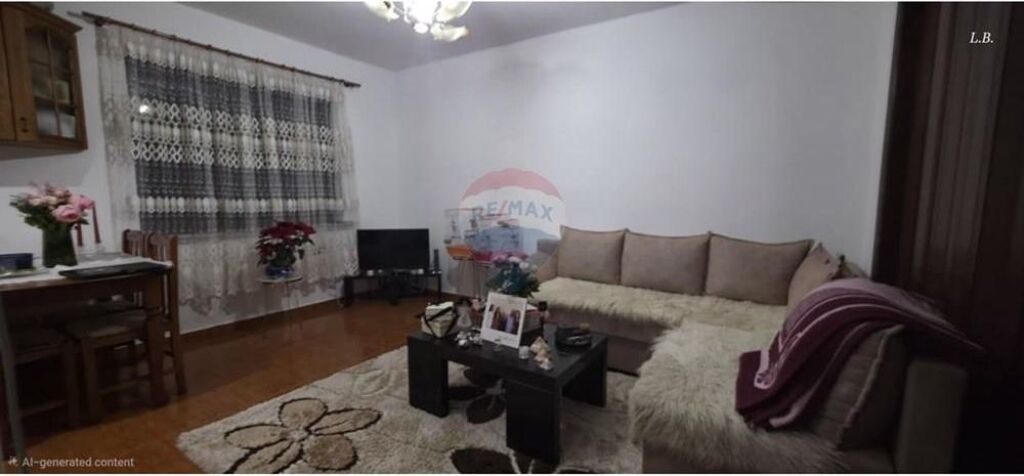 2+1 in affitto, Via Qemal Stafa