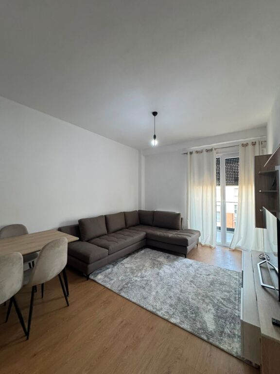 Qera | Apartament 1 + 1 + Ballkon | Don Bosko | 650 €/muaj