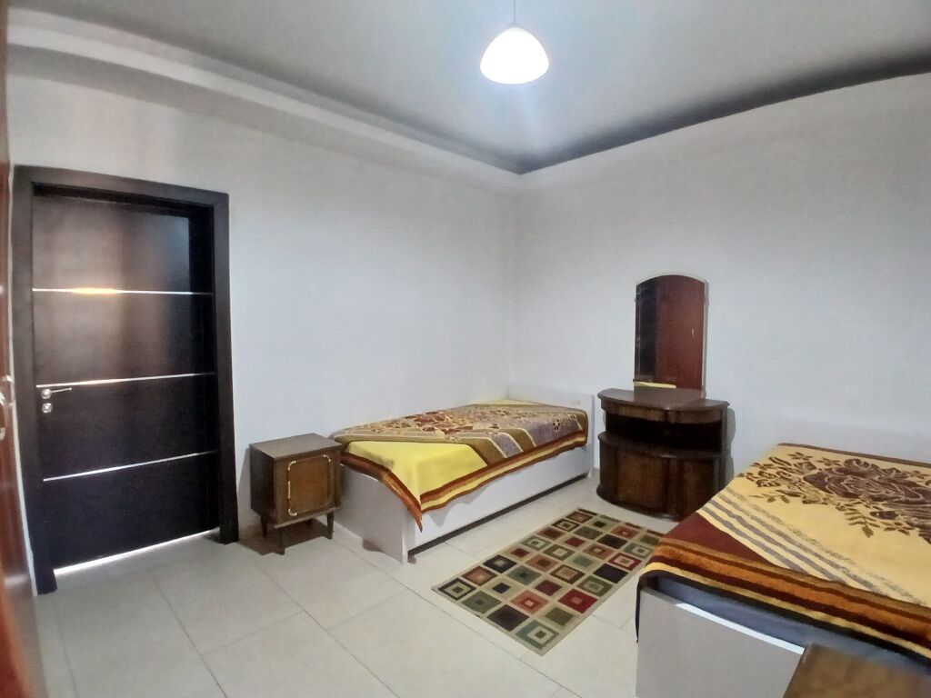 For rent 1+1 Laprake 35,000 leke
