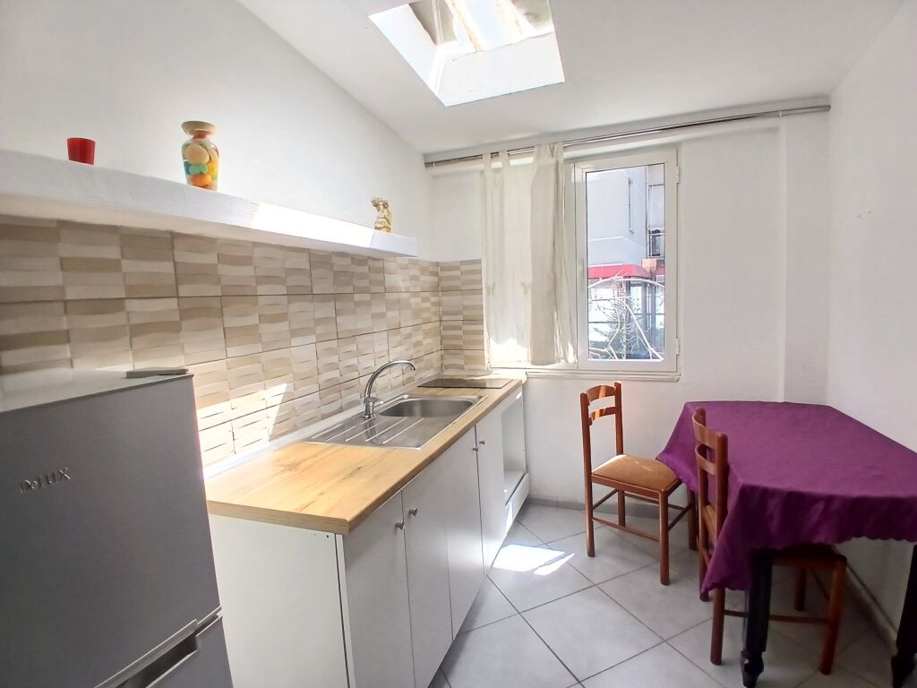 For rent 1+1 Laprake 35,000 leke