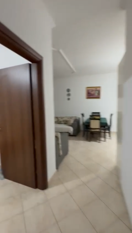 Apartament 2+1 per qera Astir !
