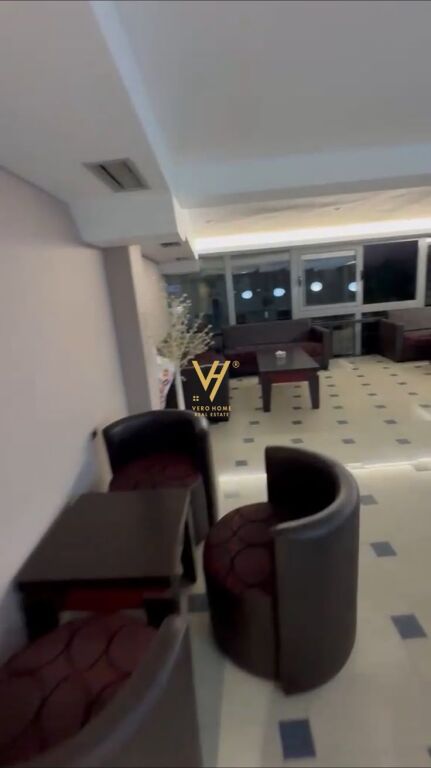 JEPET BAR-KAFE ME QIRA TE PALLATET ÇABEJ 500 EURO