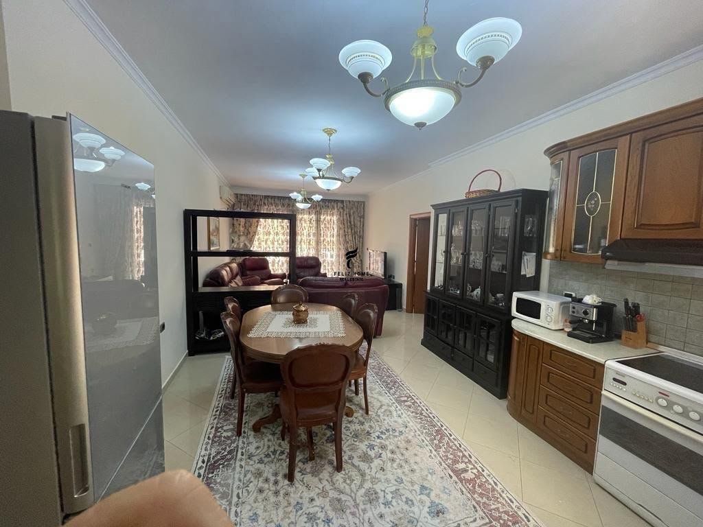 APARTAMENT ME QERA 2+1+2 BLLOK 100.000 LEKE  FH-89075