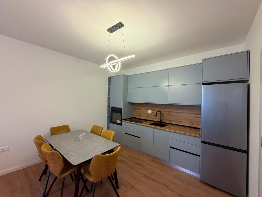 Apartament i ri 2+1 me qira, i mobiluar – Paskuqan, pranë Bulevardit të Ri Tirane