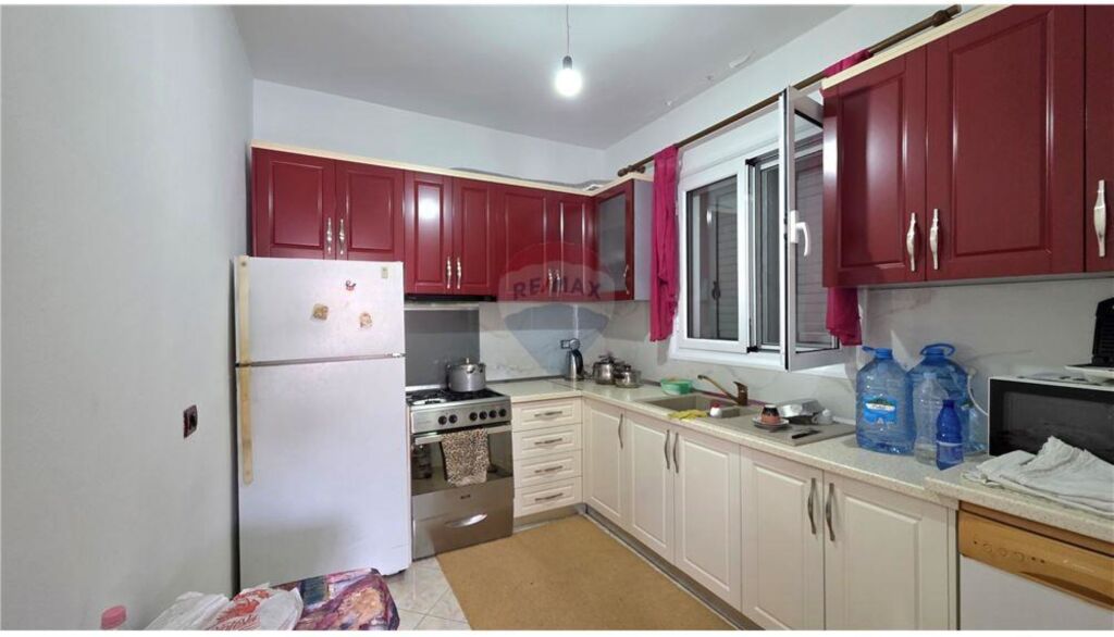 🏡 OKAZION – SHTËPI PRIVATE PËR SHITJE NË VLORË!