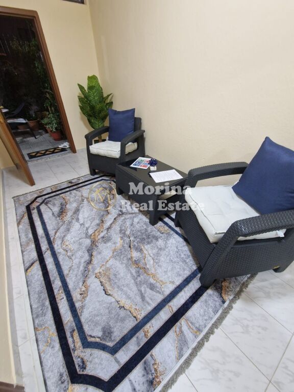 Qera | Vilë 1 + 1 | Vasil Shanto | 700 €/muaj