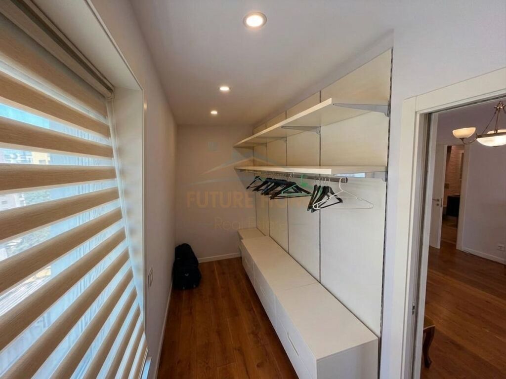 Rent, Apartment 4+1+3, Blloku, Tirana