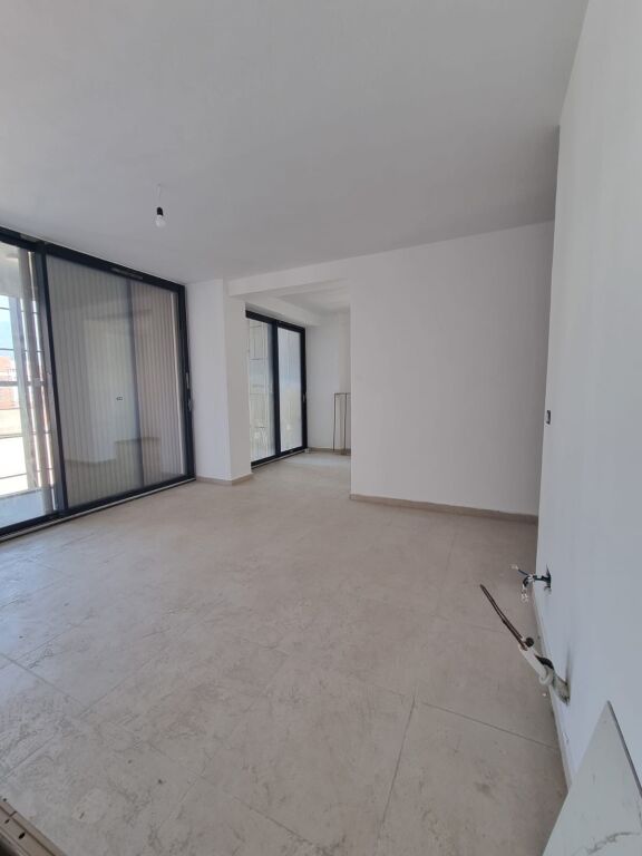Apartament 1+1, Selvia!