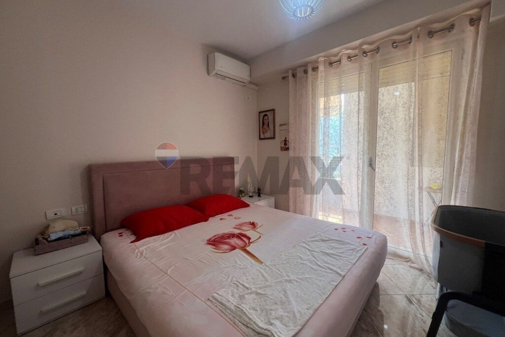 🌊 APARTAMENT 2+1+2 PËR SHITJE – LUNGOMARE, VLORË