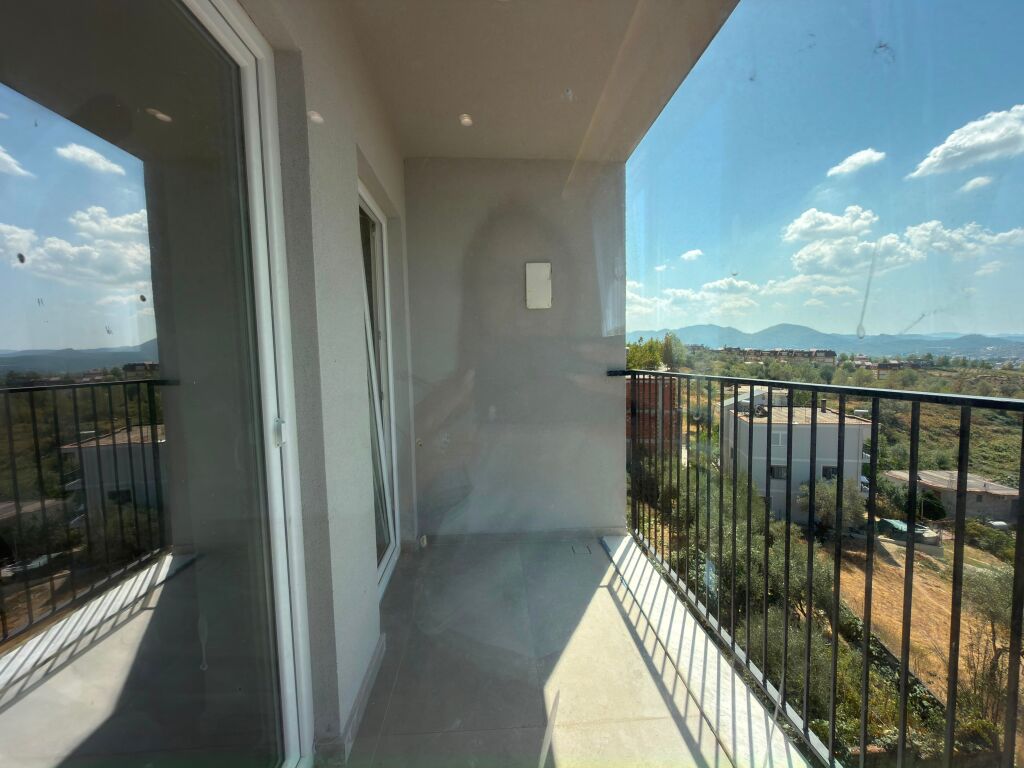 Apartamente 1+1 Ne Shitje, Ne Farke
