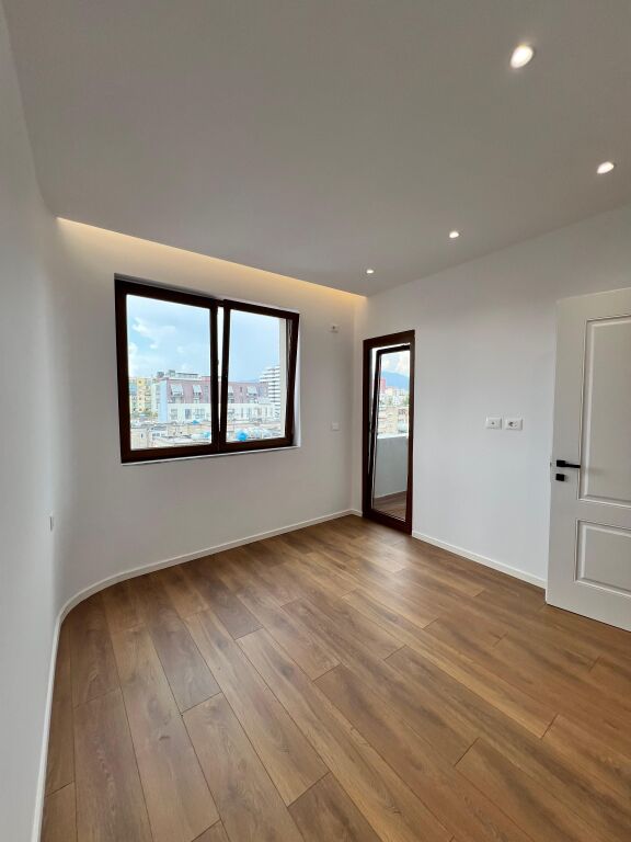 Shitet Apartament 2+1 – Rruga Irfan Tomini , Tirana e Re
