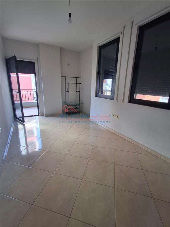 Apartament 2+1 ne shitje ne Astir ne Tirane