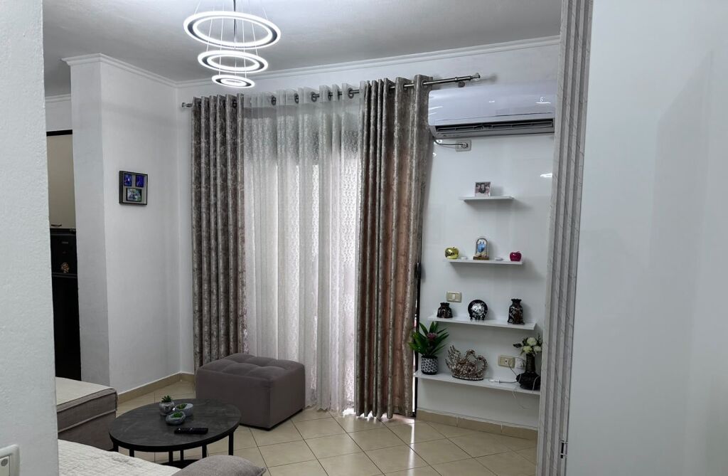 Shitje | Apartament 2 + 1 | Kombinat | 120000 €