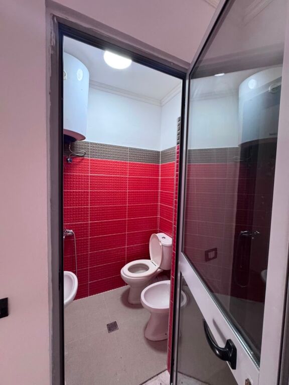 SHITET APARTAMENTI 1+1
