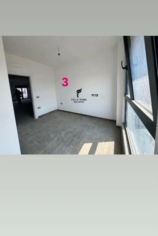 OFFICE FOR RENT 110 M2 NEW BOULEVARD 80,000 LEKE FH-89050
