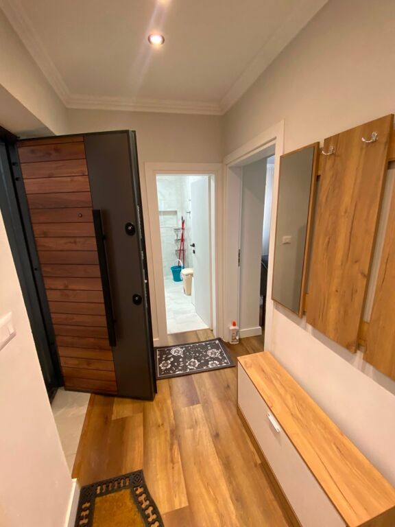 Apartament 2+1 per qira, mbrapa 9-katesheve !