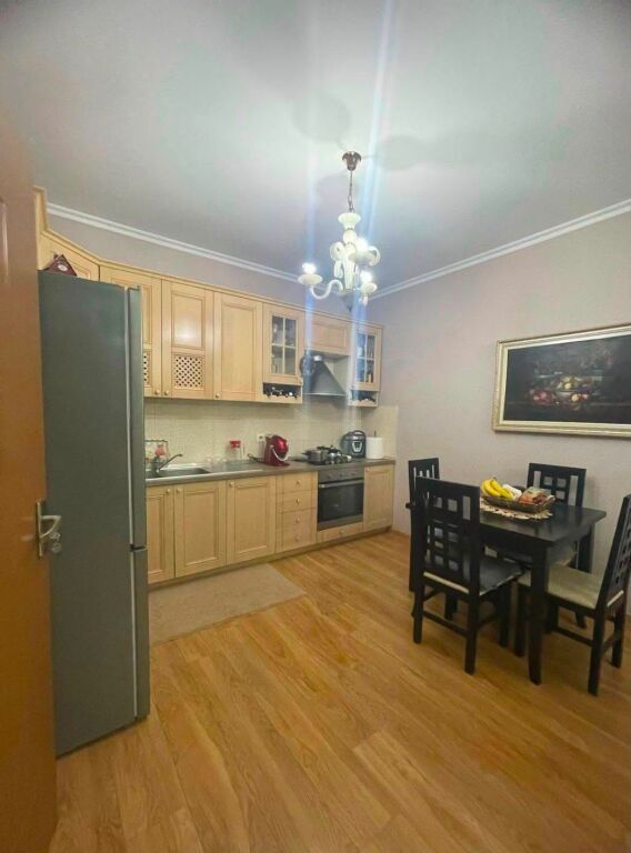 🏠 Jepet me qira apartament 2+1