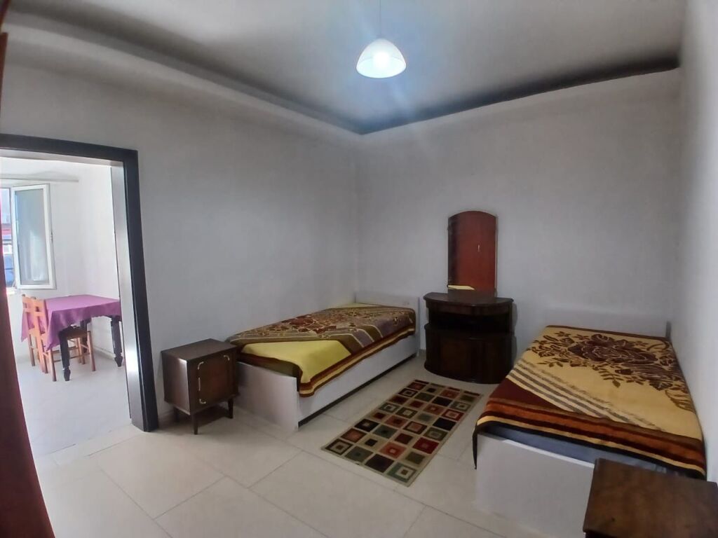 Appartamento 1+1+1 con Balcone in Affitto