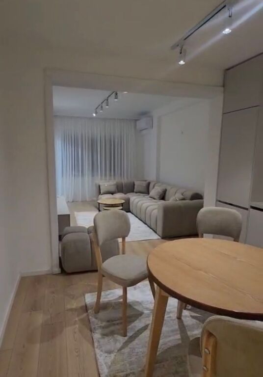 Apartment 1+1 for rent near Petro Nini!
