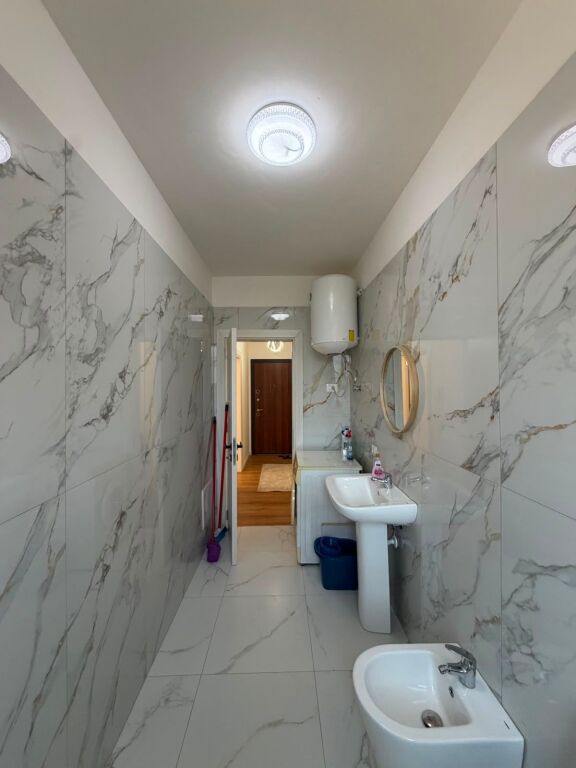 Apartament i ri 2+1 me qira, i mobiluar – Paskuqan, pranë Bulevardit të Ri Tirane