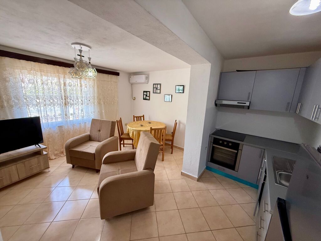 📣 QERA Apartament 1+1 📍 Selite, Prane Universitetit "Marin Barleti" ✨