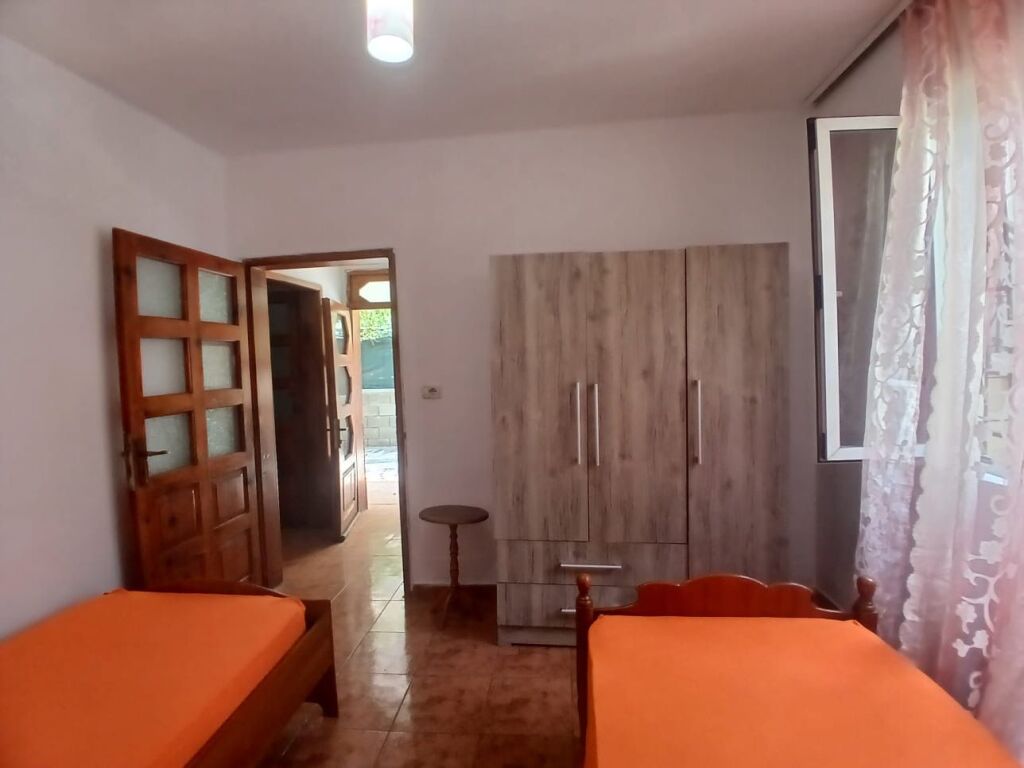 JEPET ME QERA APARTAMENT 2+1