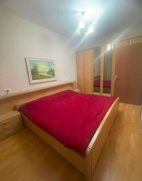 🏠 Jepet me qira apartament 2+1
