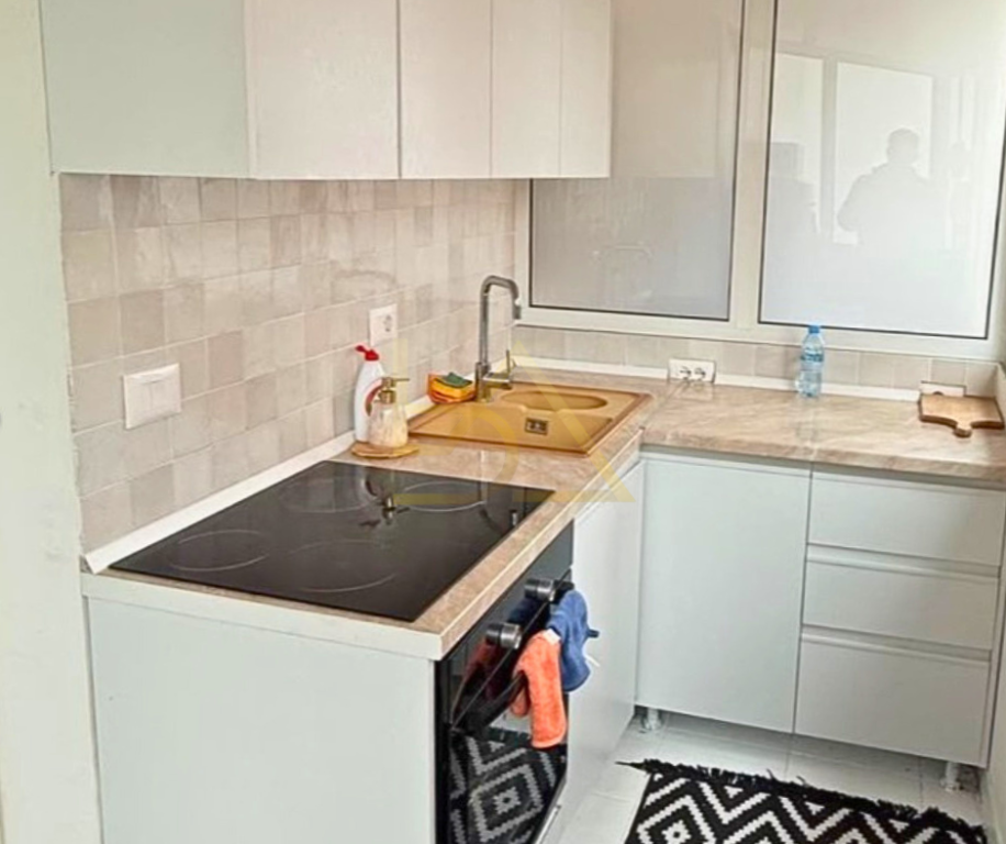 SHITET APARTAMENT 2+1 – KINEMA AGIMI, BLLOK, TIRANË